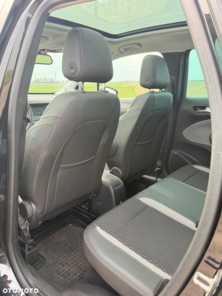 Opel Crossland X - 7