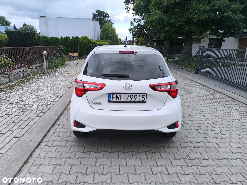 Toyota Yaris - 6