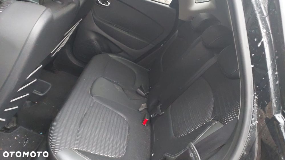 Renault Captur dCi 90 EDC Helly Hansen - 10