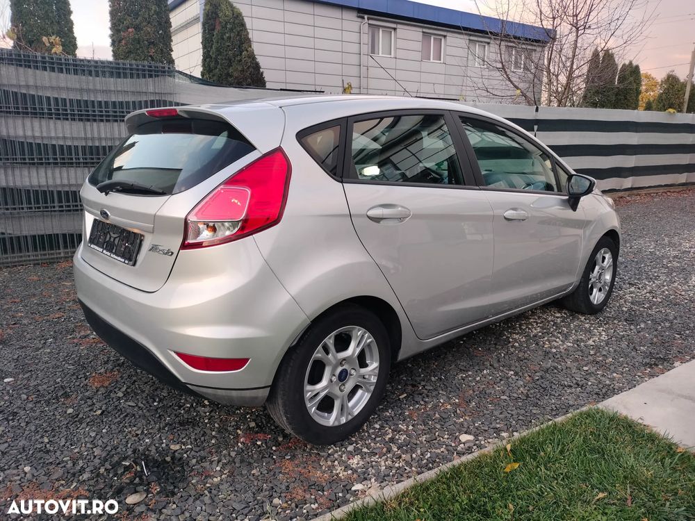 Ford Fiesta 1.25 Celebration - 21