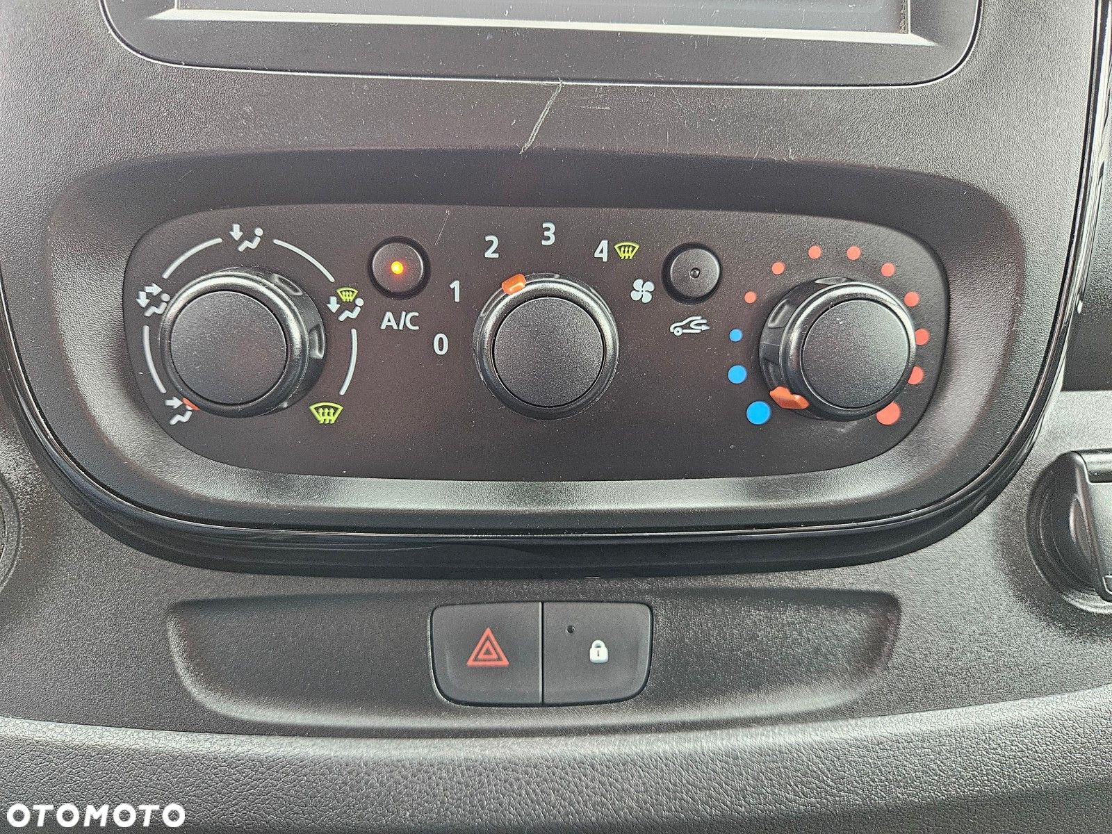 Opel Vivaro L2H1 *39999zł NETTO* 1,6CDTi/125KM - 28