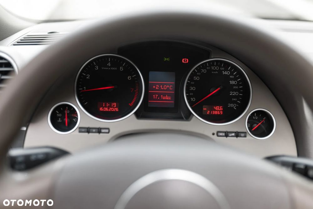 Audi A4 Cabrio 1.8T - 22