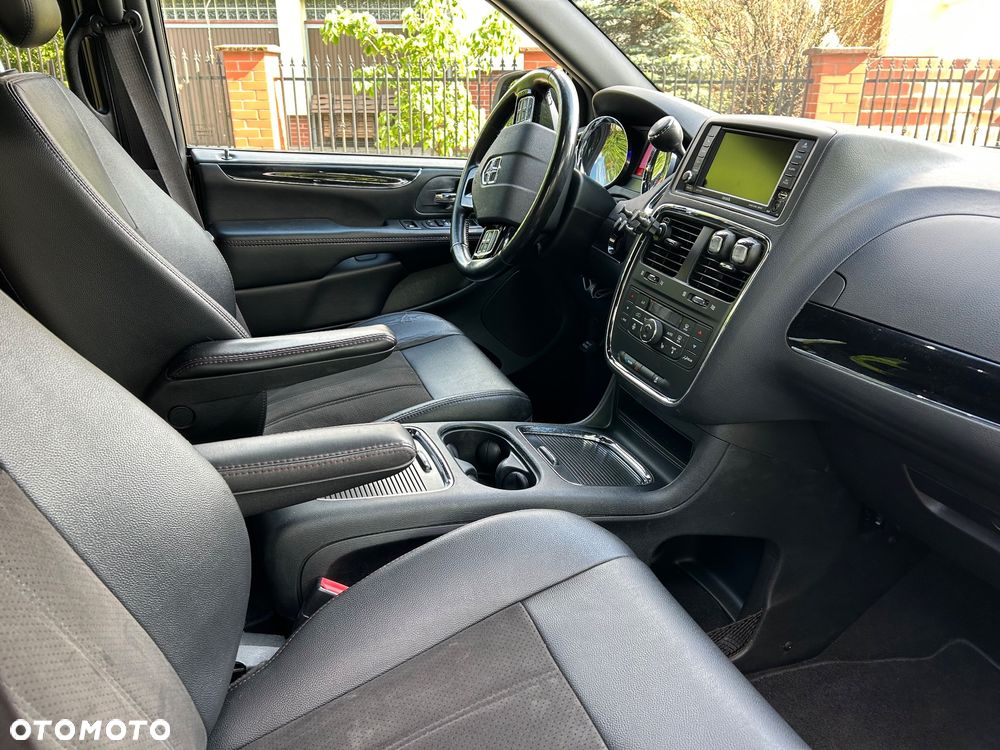 Dodge Grand Caravan ver-3-6-r-t - 6