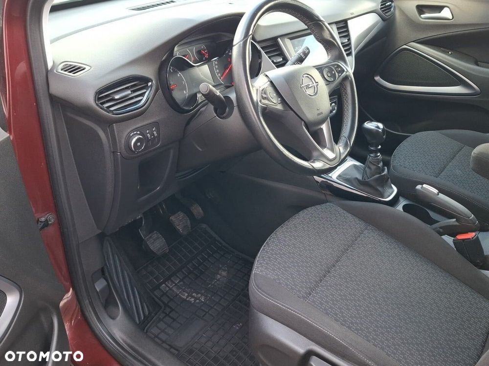 Opel Crossland X - 16
