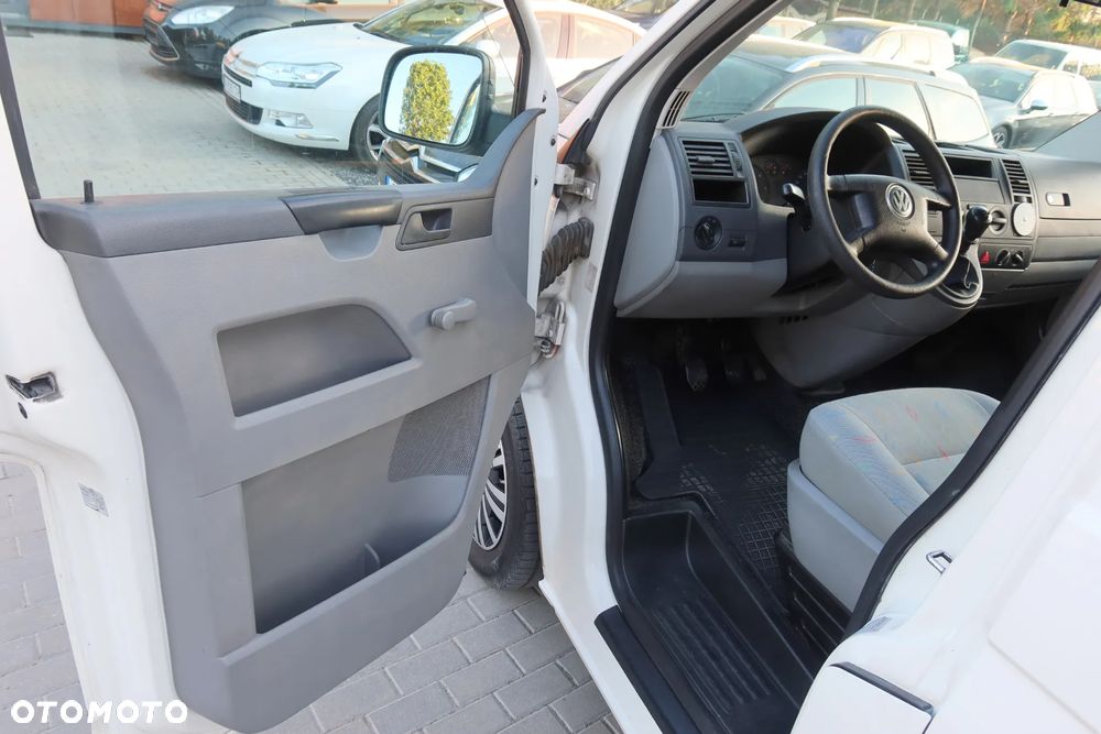 Volkswagen Transporter - 6