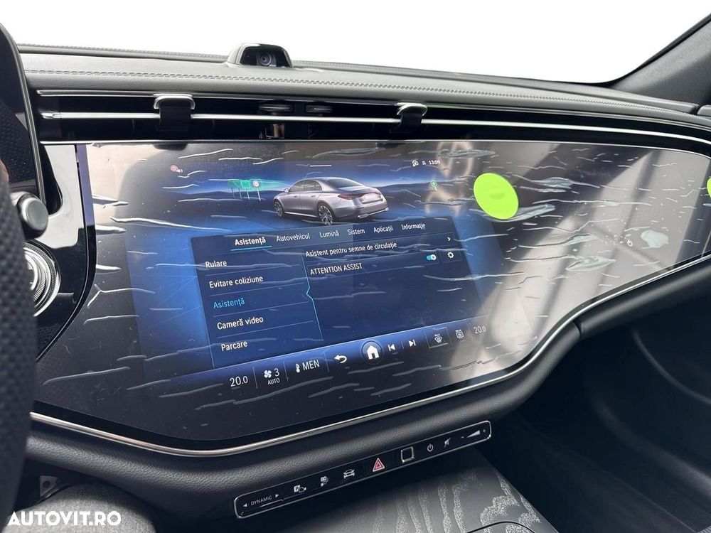 Mercedes-Benz E 300 4MATIC Aut. - 19