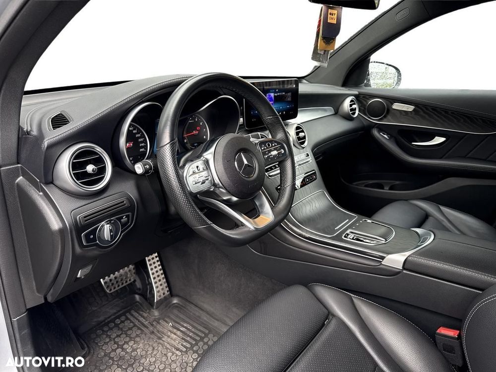 Mercedes-Benz GLC 200 4MATIC MHEV - 9