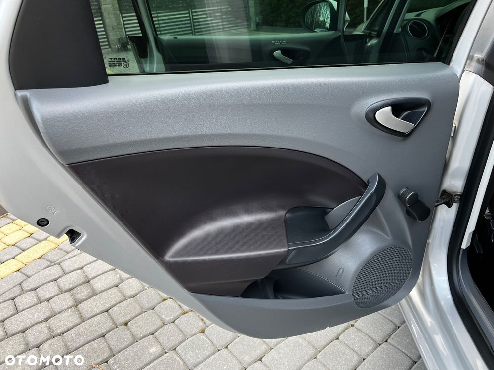 Seat Ibiza 1.4 16V Style - 13