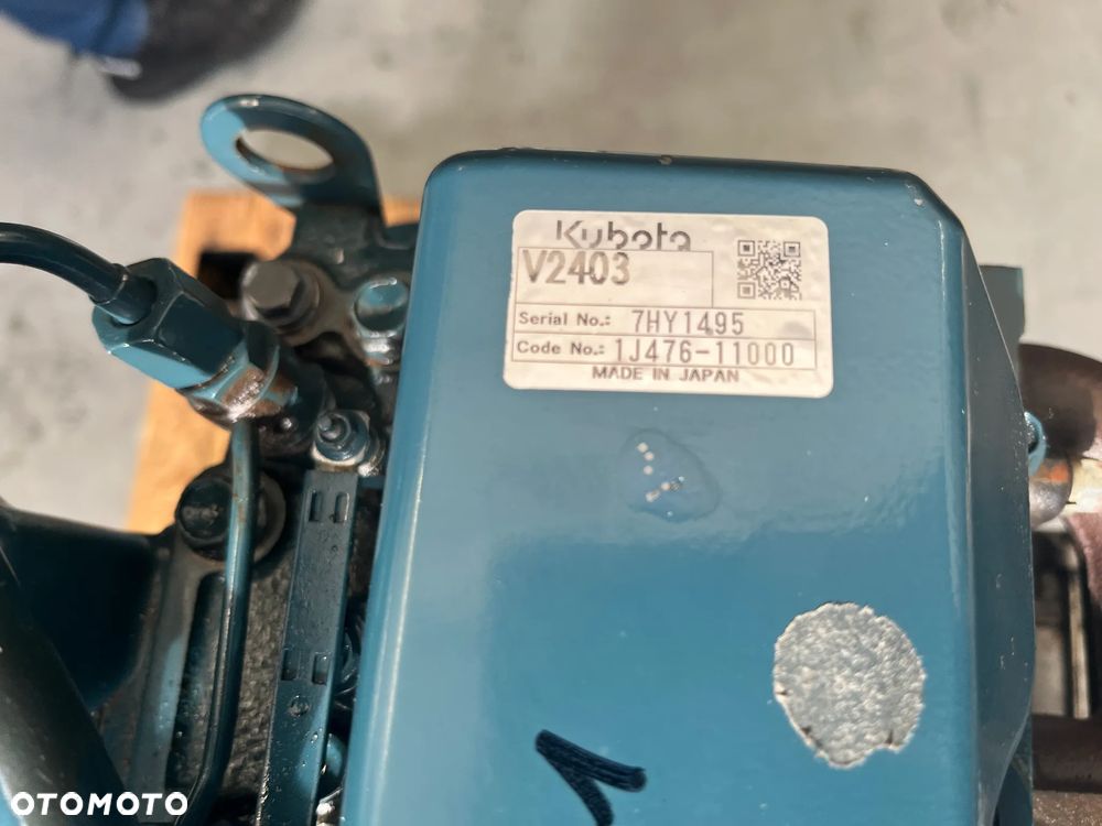 KUBOTA V2403 - 11