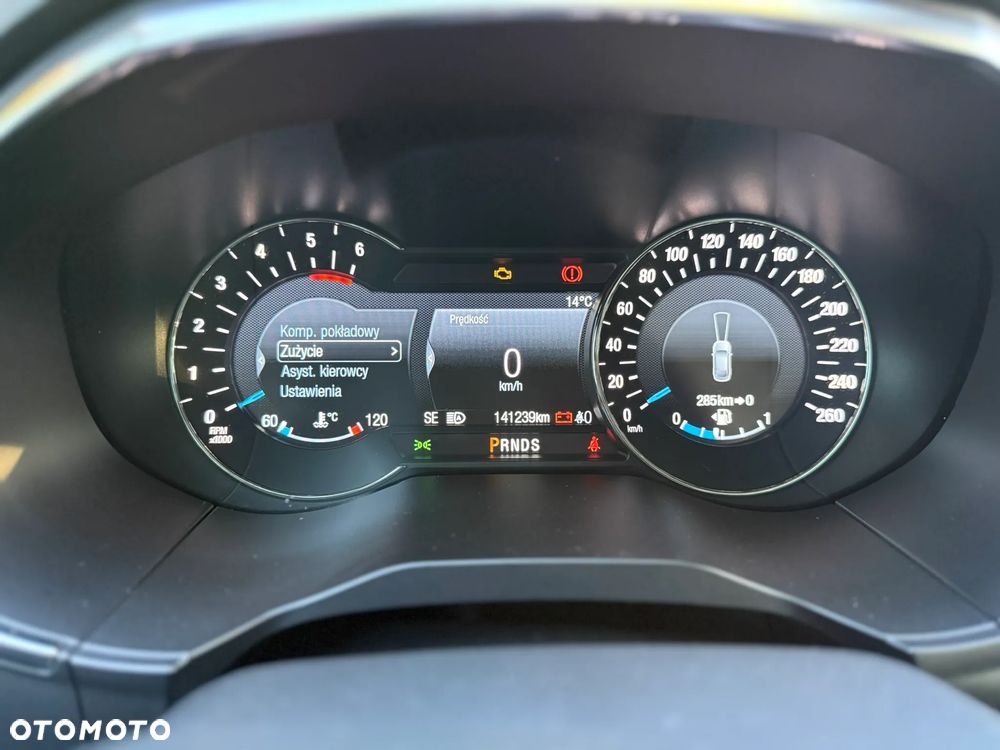 Ford S-Max - 31