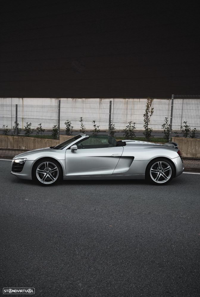 Audi R8 Spyder 4.2 FSI quattro R tronic - 36