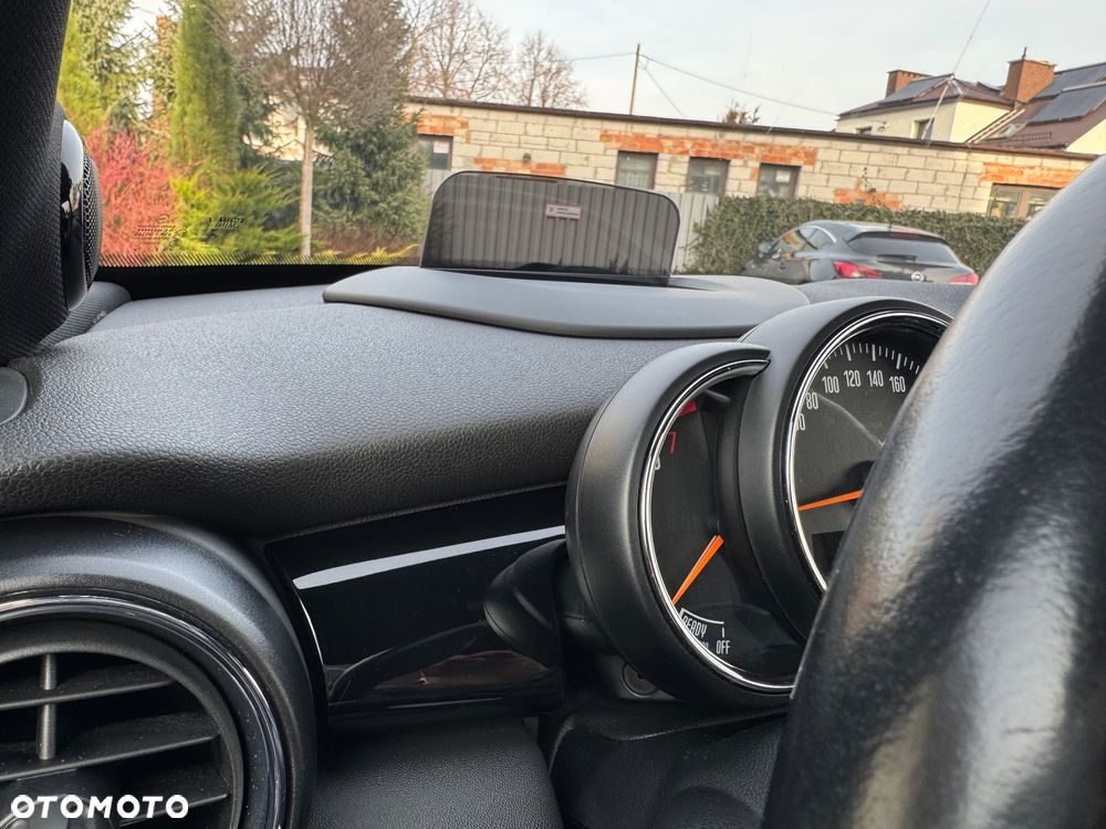 MINI Cooper Classic Trim - 23