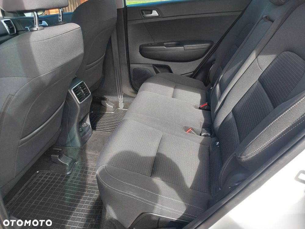 Kia Sportage 1.7 CRDI 2WD Edition 7 - 21