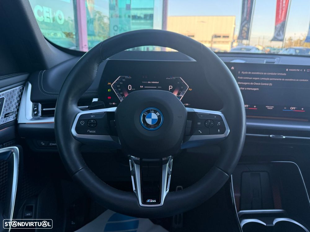 BMW iX1 xDrive30 Pack Desportivo M - 21
