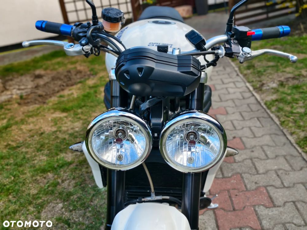 Triumph Speed Triple - 22