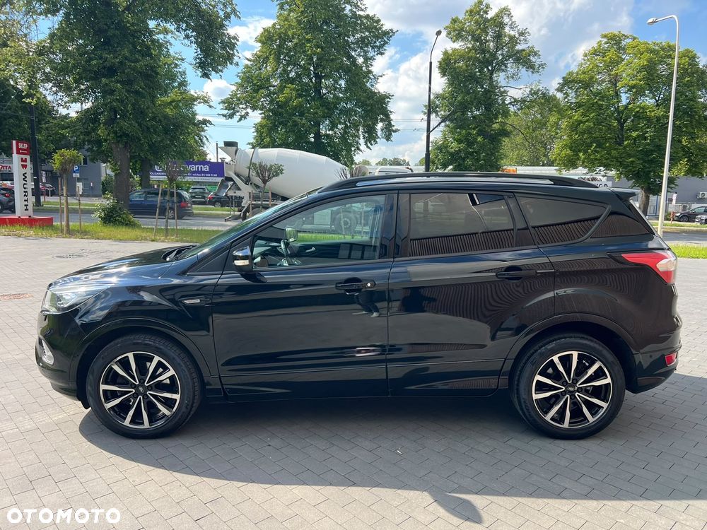 Ford Kuga 2.0 TDCi 4x4 ST-Line - 4