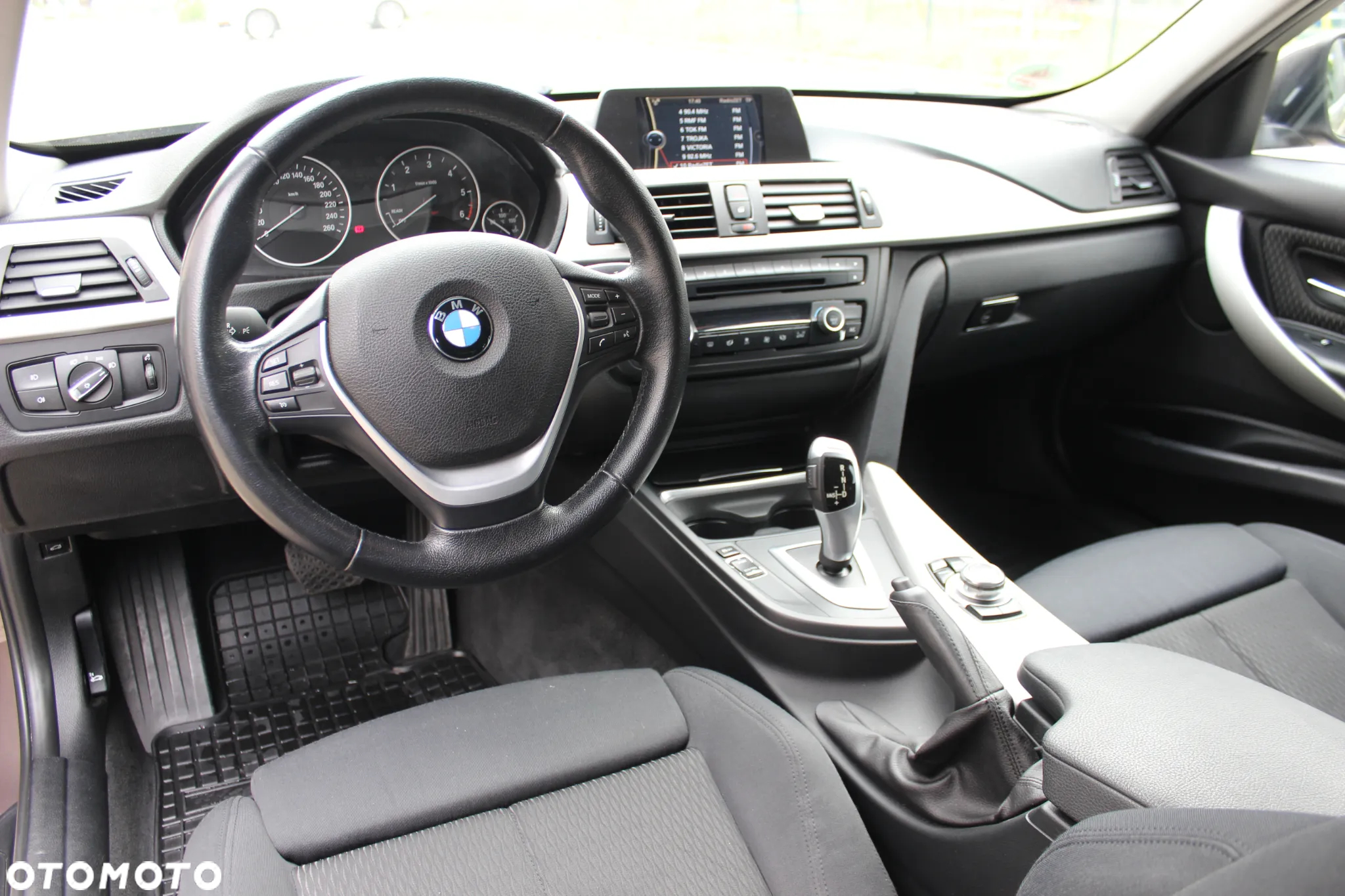 BMW Seria 3 320d Efficient Dynamics - 15
