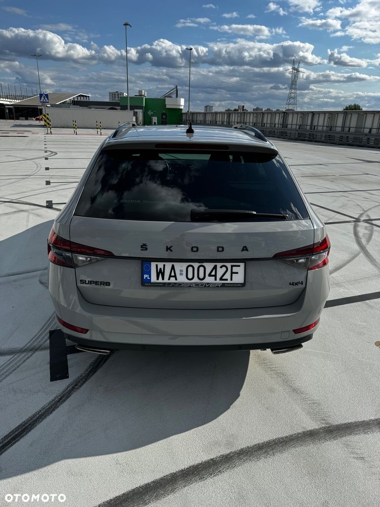 Skoda Superb 2.0 TSI 4x4 Sportline DSG - 5