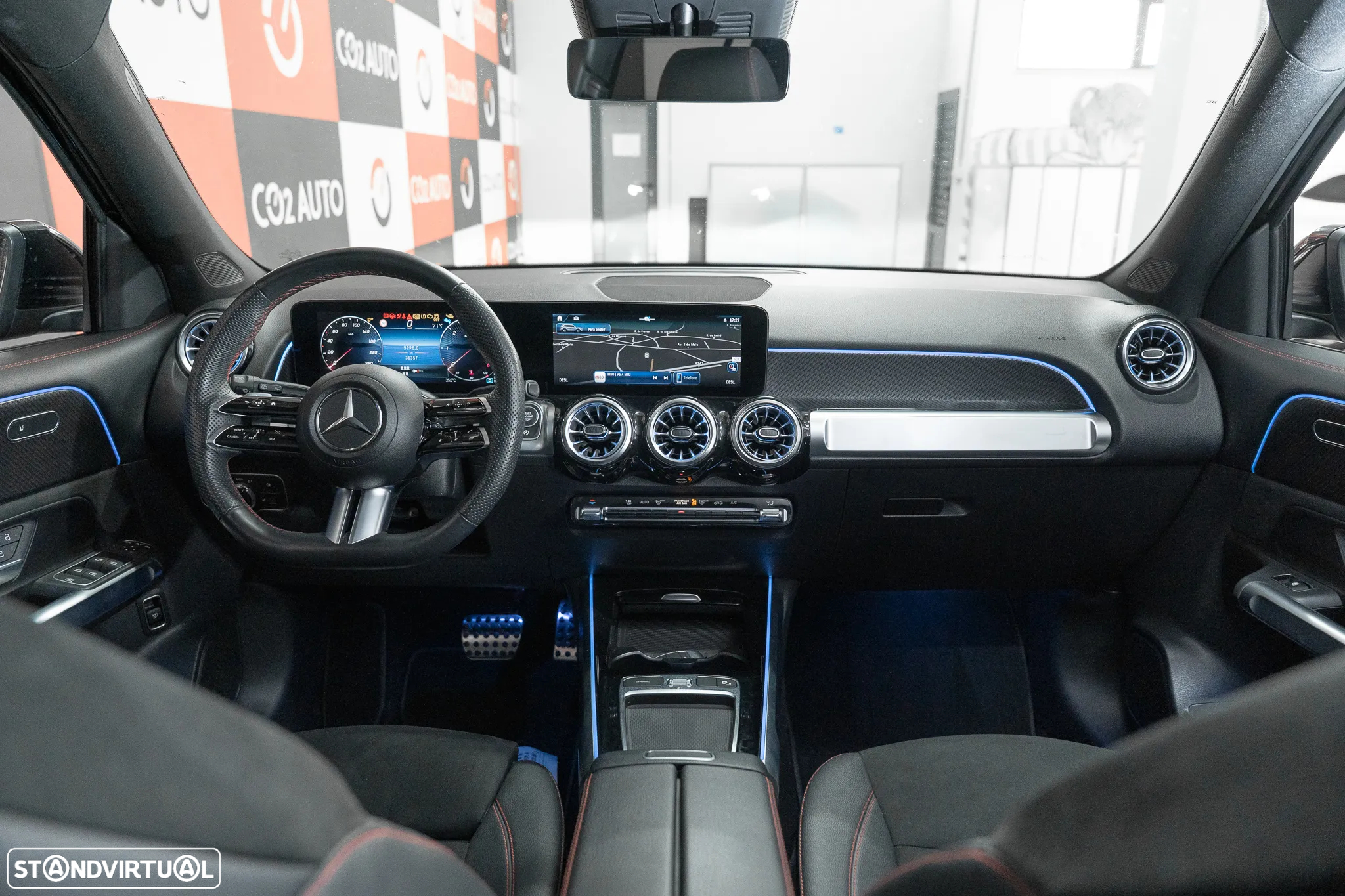 Mercedes-Benz GLB 180 d AMG Line - 11