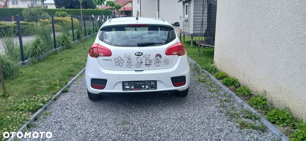 Kia Ceed 1.4 CVVT Attract - 5