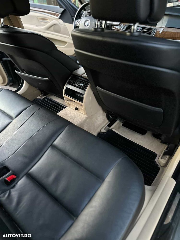 BMW Seria 5 520d - 14