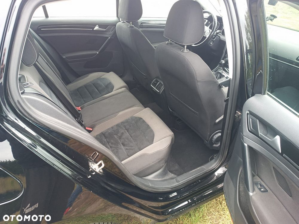 Volkswagen Golf 1.6 TDI BMT Highline - 12