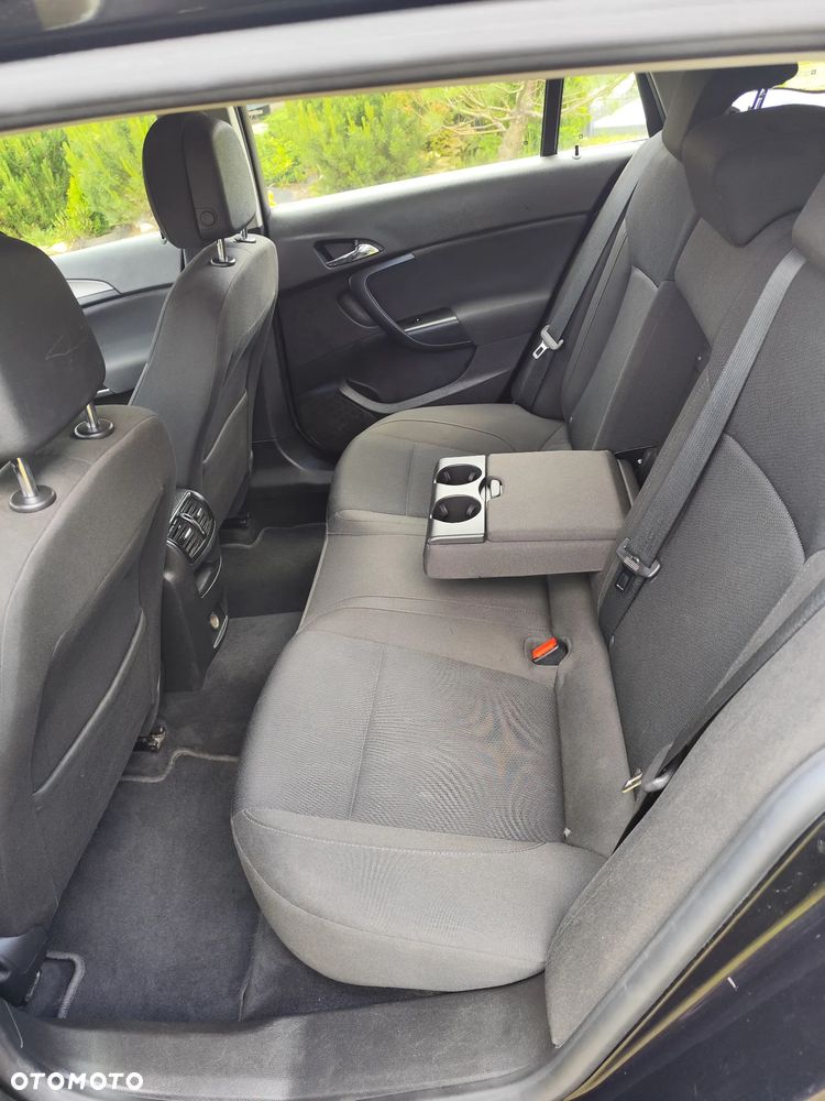 Opel Insignia 1.4 T Edition S&S - 24
