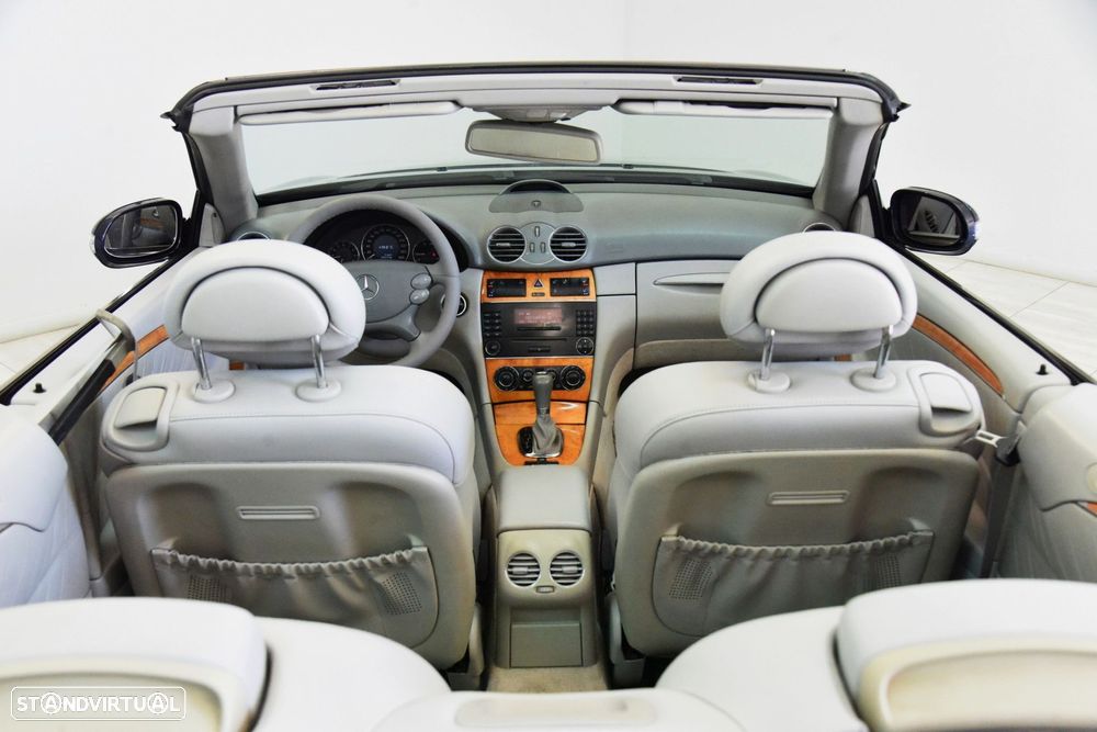 Mercedes-Benz CLK 200 K Elegance Aut. - 30
