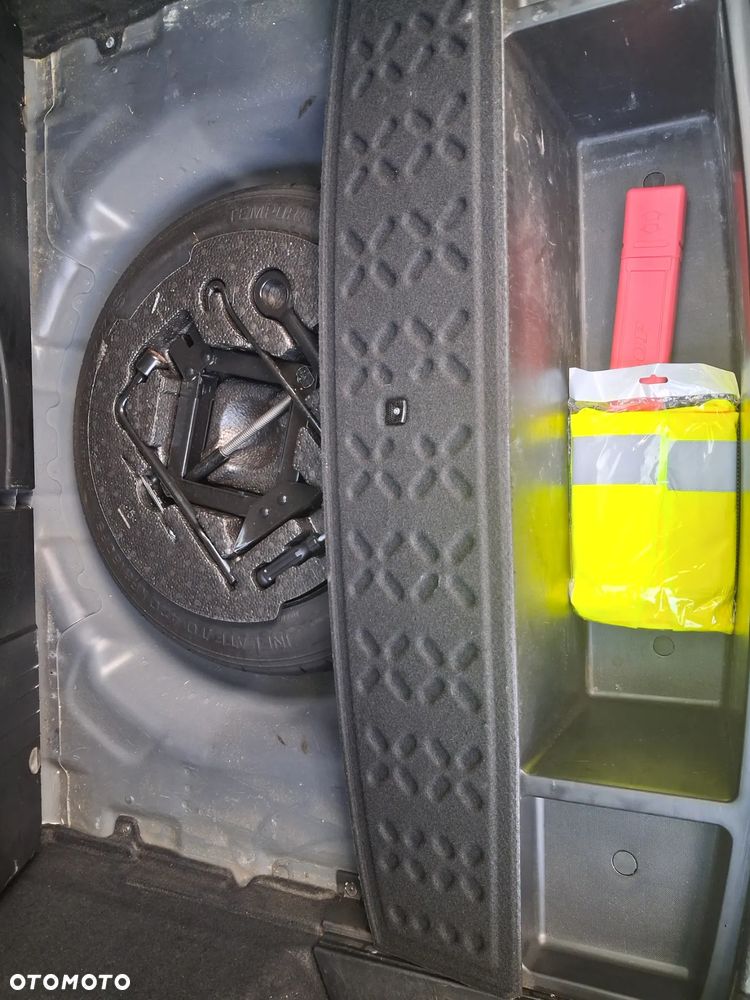 Kia Ceed 1.4 CVVT ISG Spirit - 26