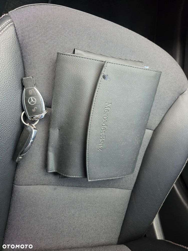 Mercedes-Benz Klasa A 180 - 32