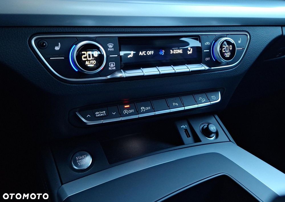 Audi Q5 Sportback - 16