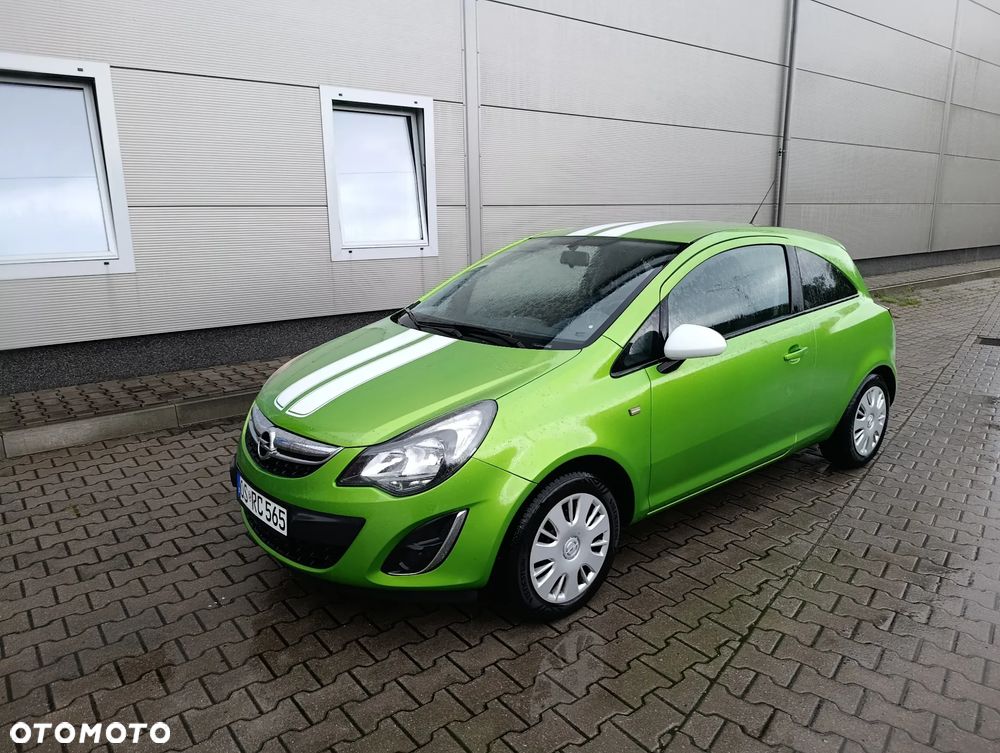 Opel Corsa 1.4 16V Sport - 2