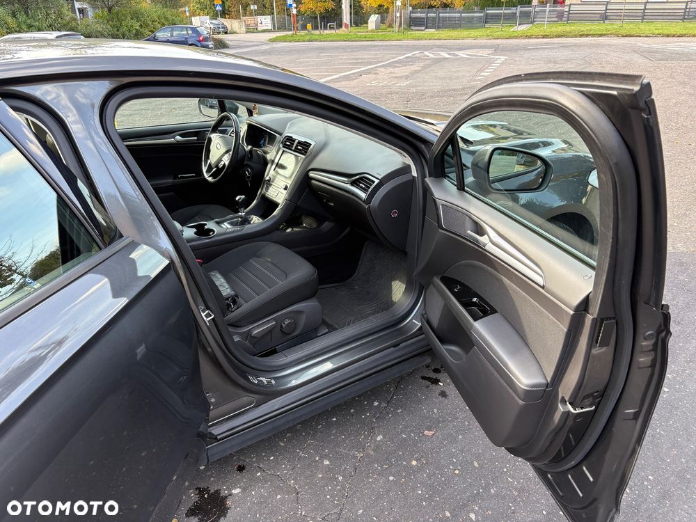 Ford Mondeo 2.0 EcoBlue Titanium - 4