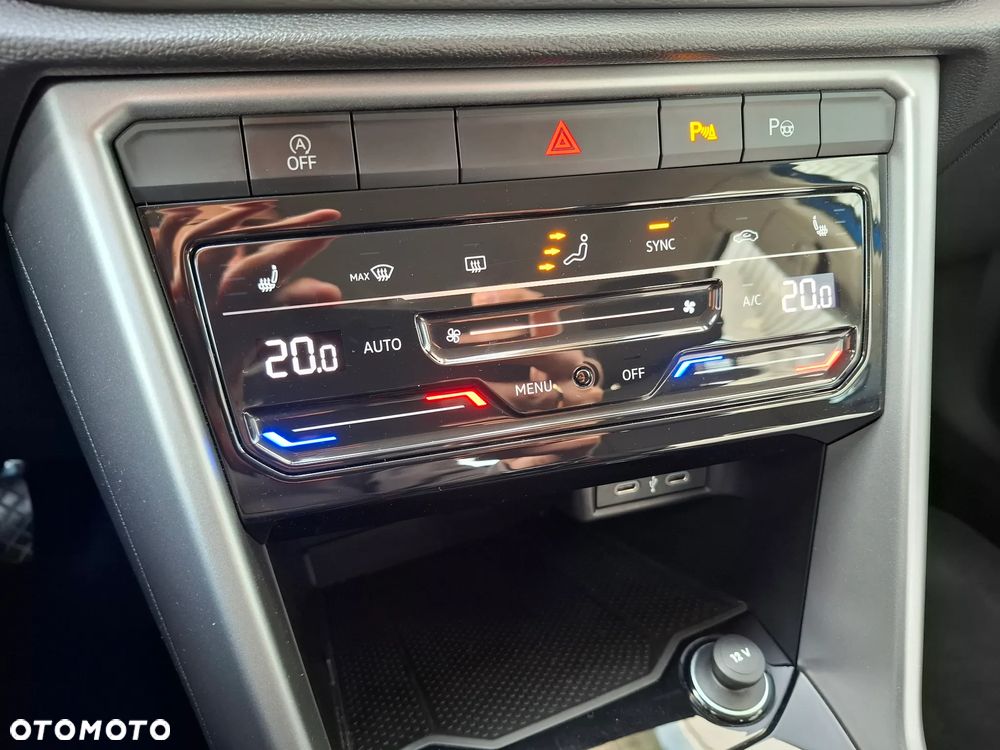 Volkswagen T-Roc 1.5 TSI Life DSG - 19