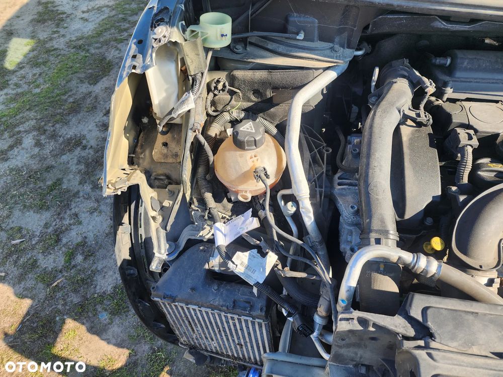 Peugeot 3008 THP 165 EAT6 Stop & Start Allure - 14