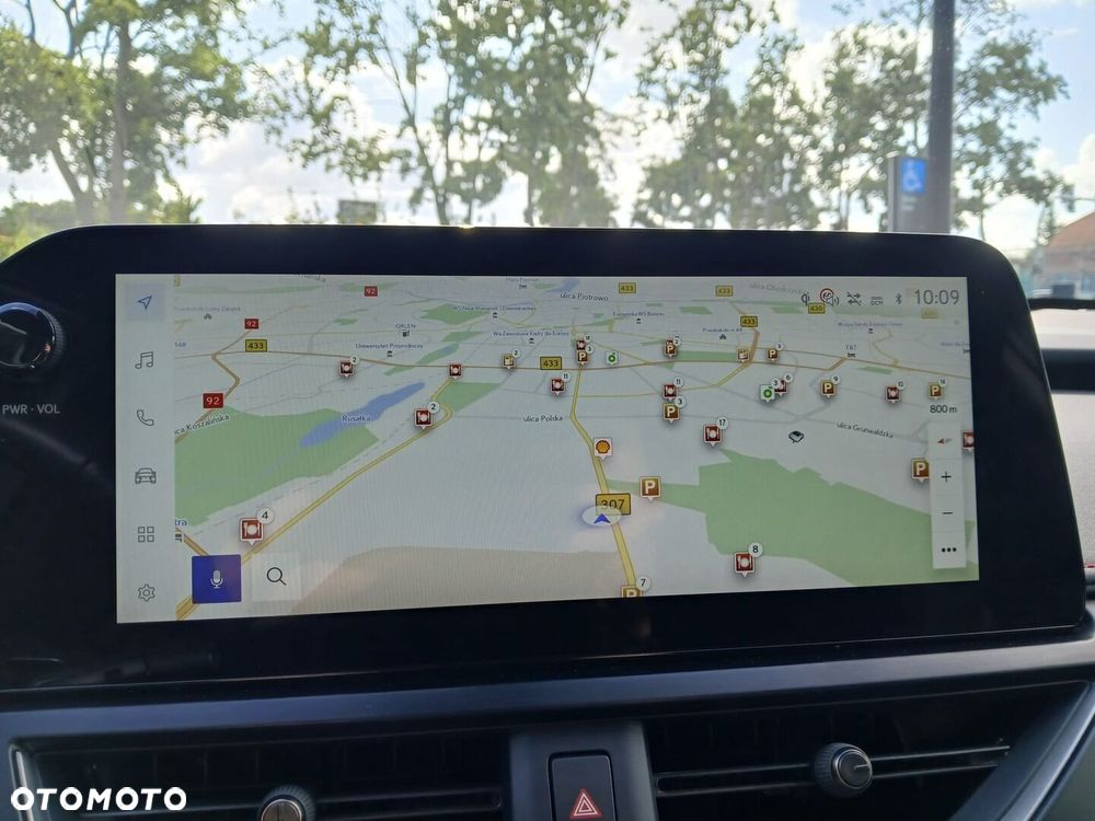 Lexus UX 300h F Sport AWD - 20