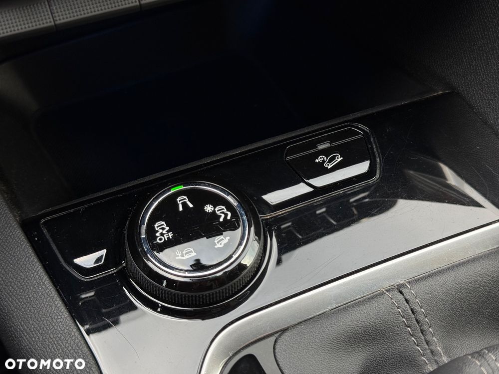 Peugeot 3008 2.0 HDi Premium - 19