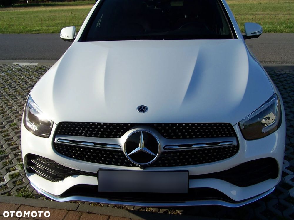 Mercedes-Benz GLC 220 d 4Matic 9G-TRONIC AMG Line - 24