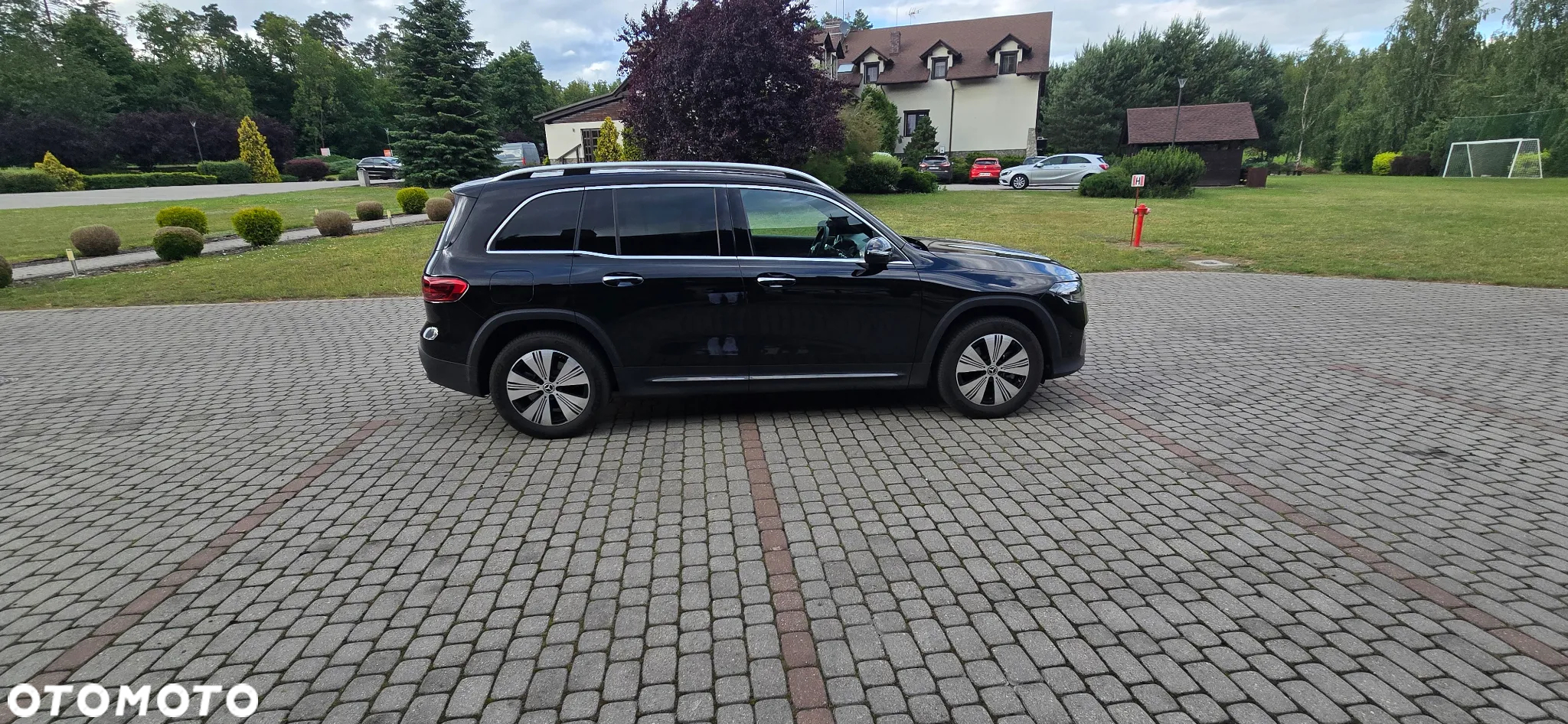 Mercedes-Benz EQB - 3