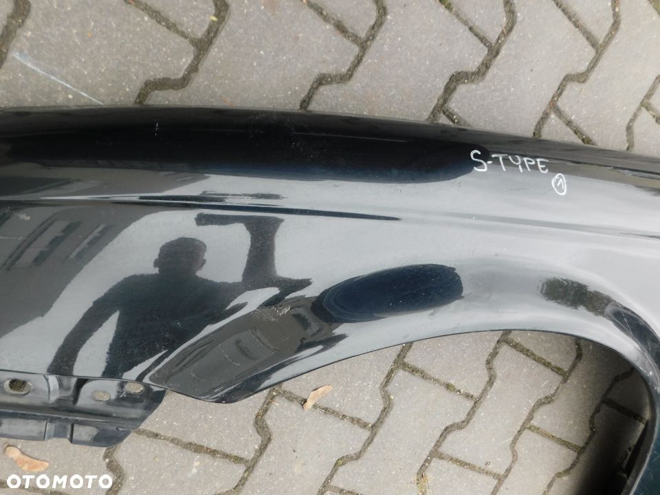 błotnik lewy przód JAGUAR S-TYPE CZARNY - 4