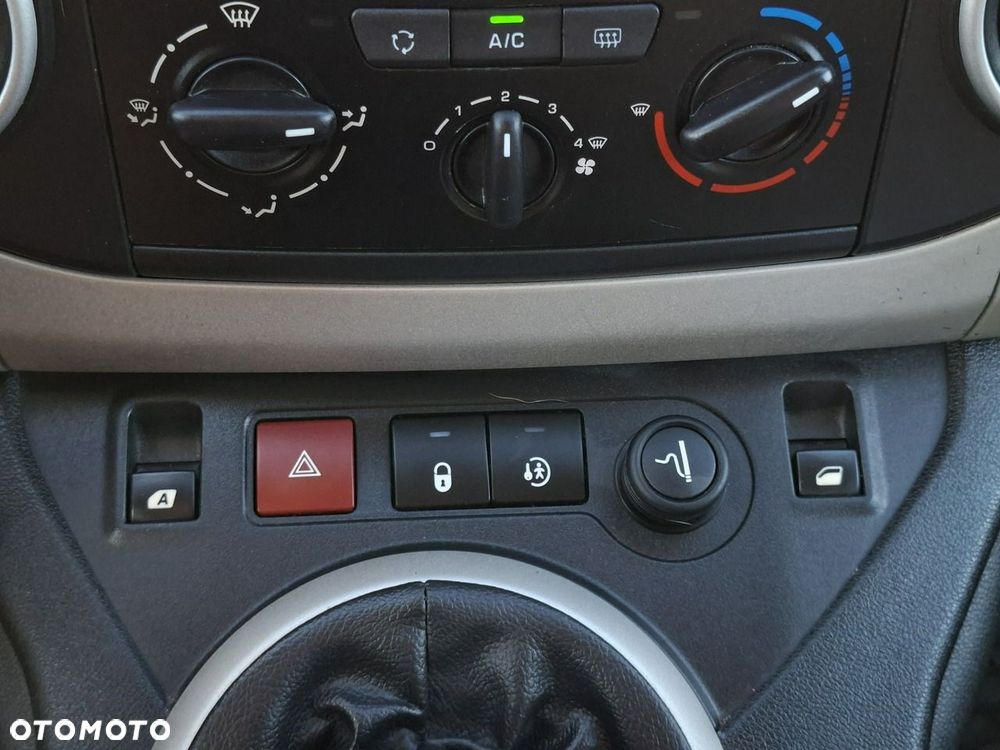 Citroën Berlingo 1.6 VTi Selection - 17