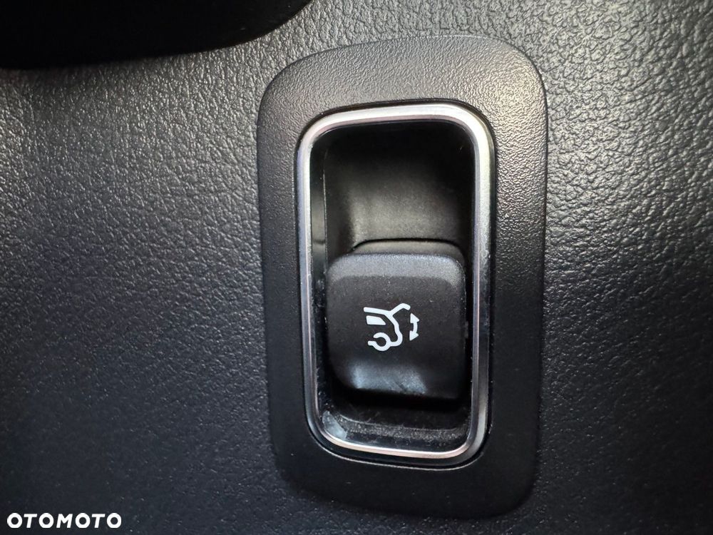 Mercedes-Benz GLB - 22