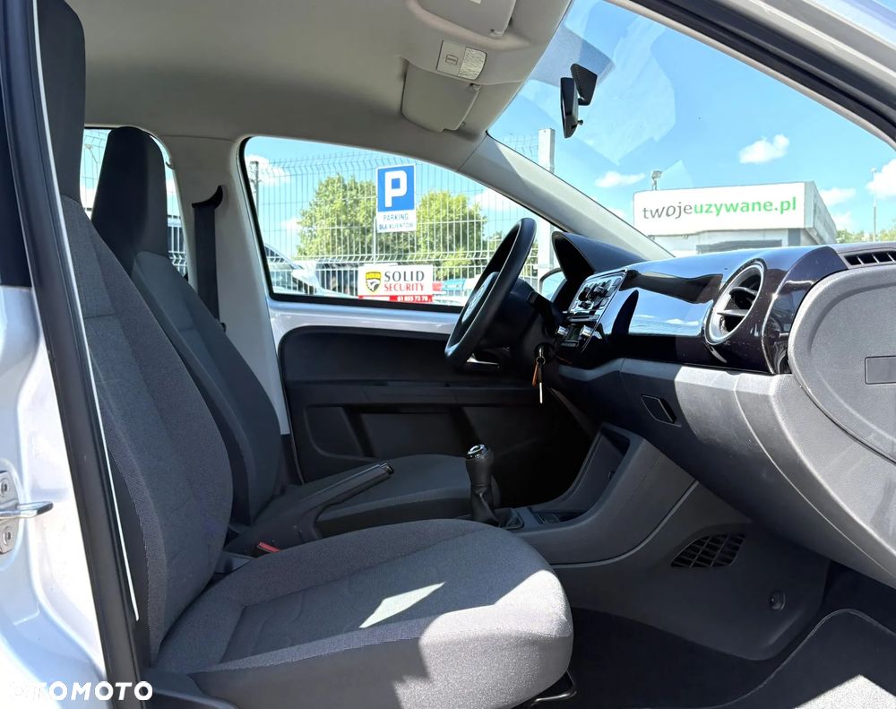 Volkswagen up! 1.0 move - 21