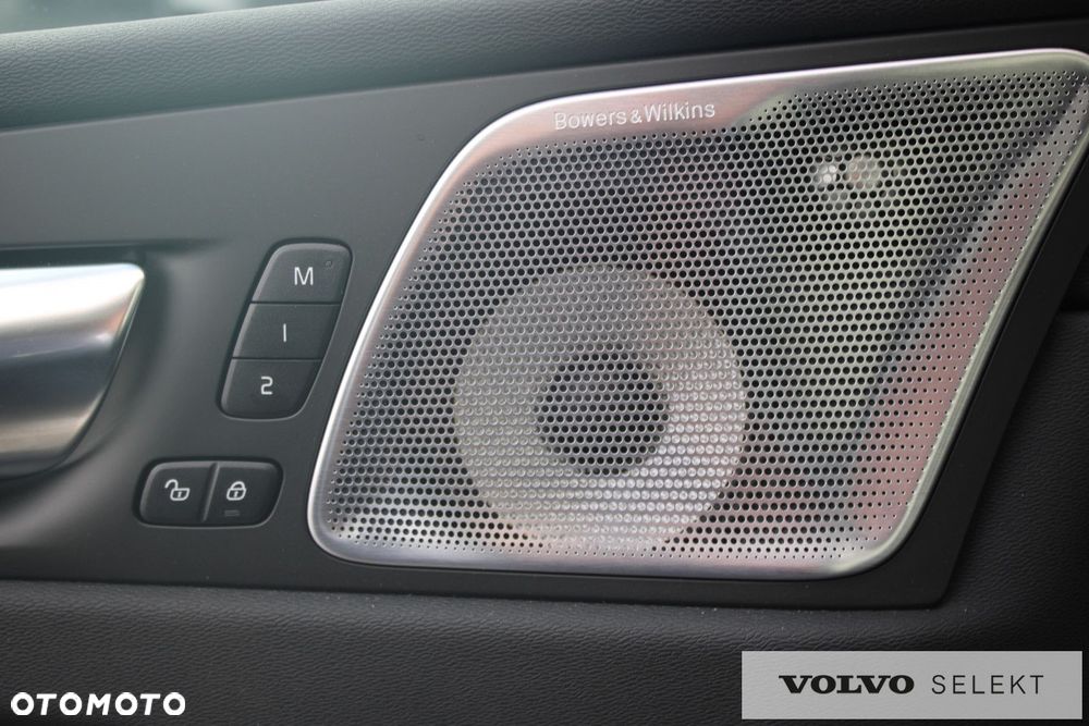 Volvo XC 60 - 24