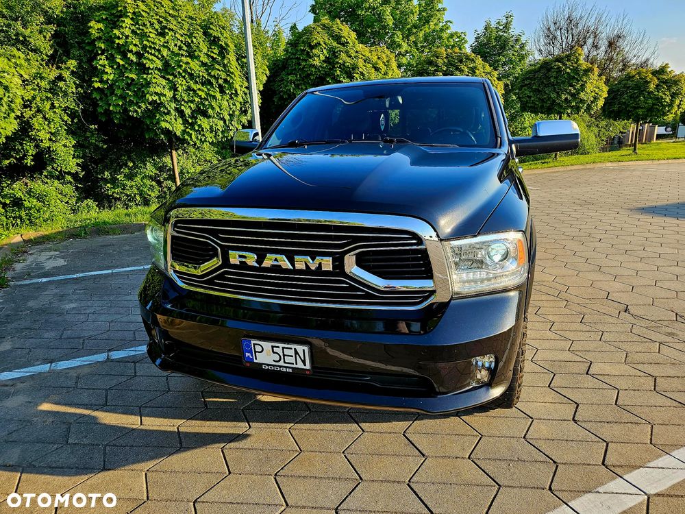 Dodge RAM - 8