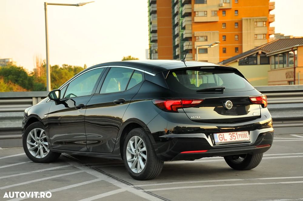 Opel Astra 1.2 Turbo Business Edition - 4