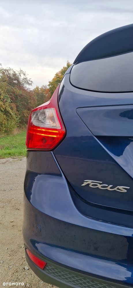 Ford Focus 1.6 EcoBoost Titanium - 23