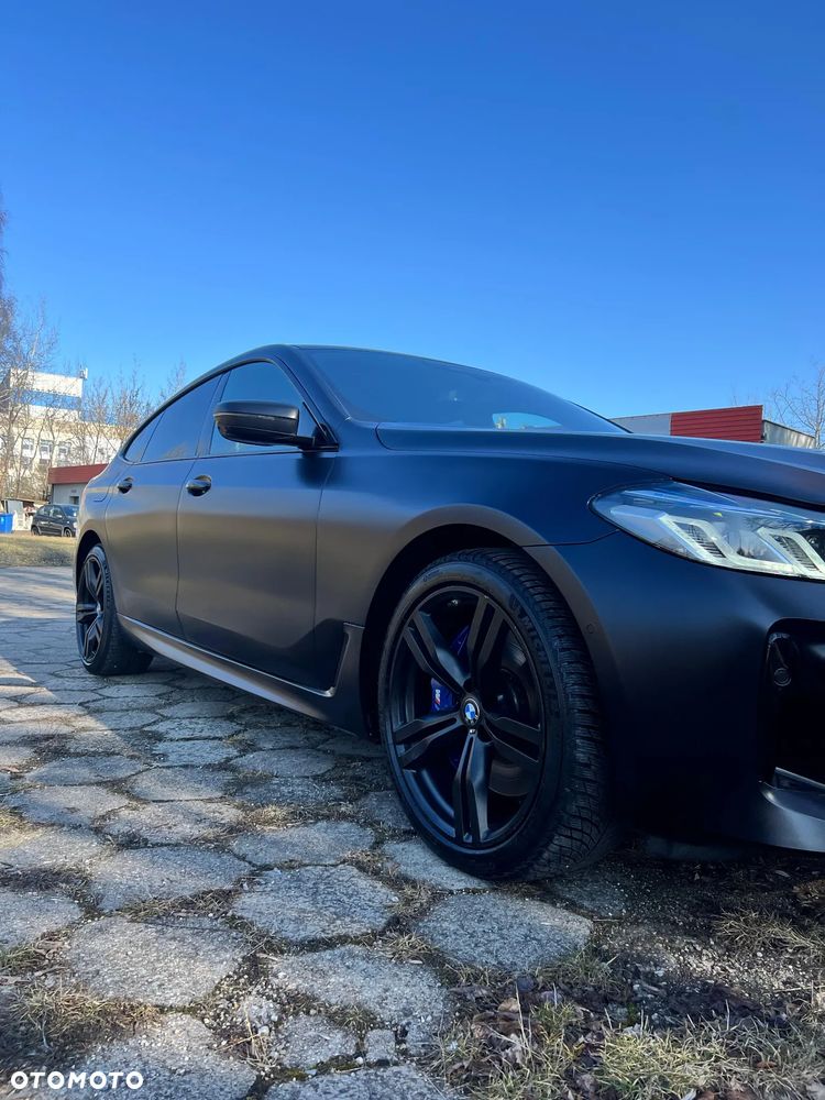 BMW 6GT - 5