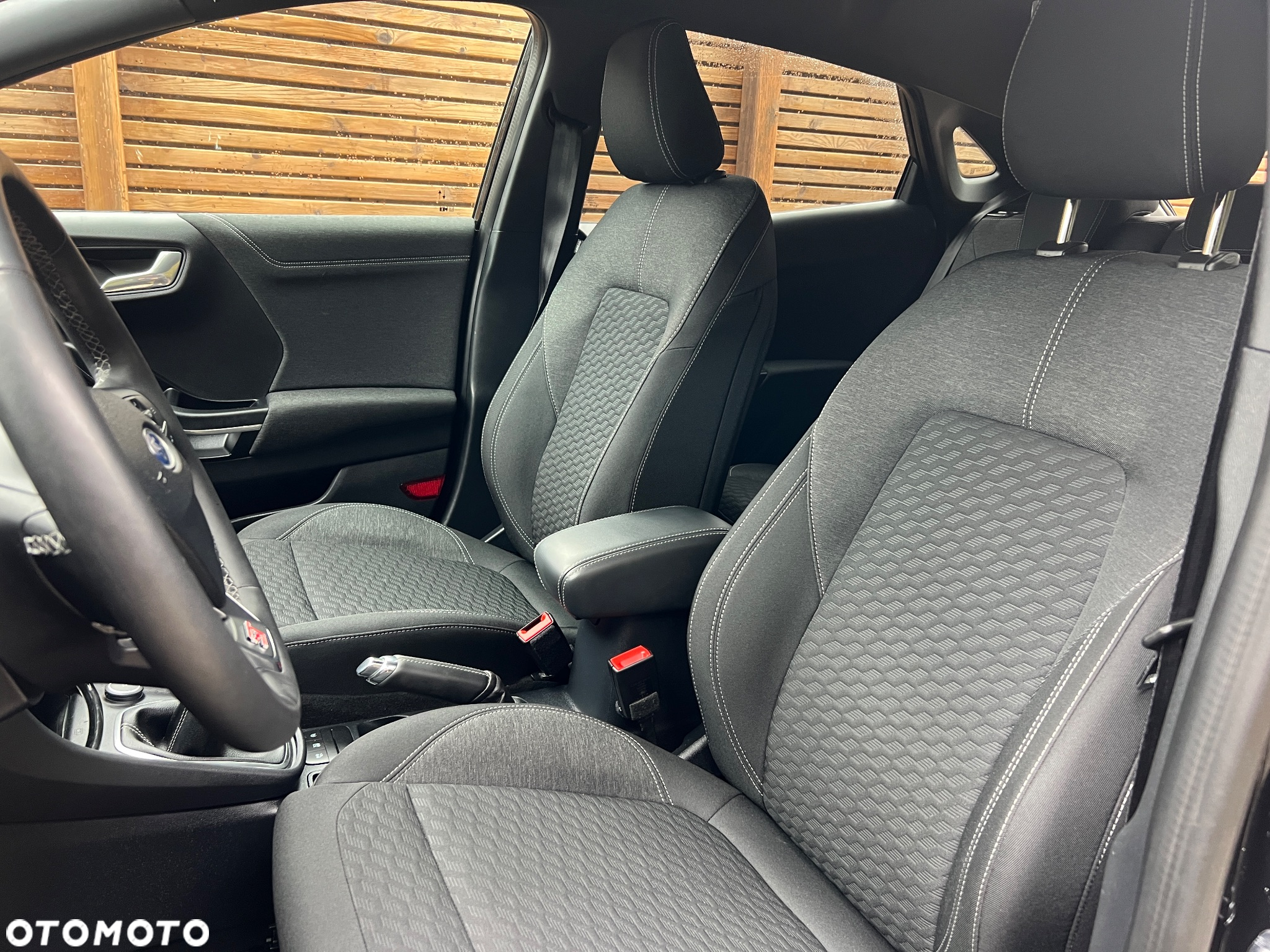 Ford Puma 1.0 EcoBoost mHEV Titanium Design - 22
