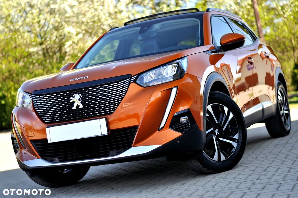 Peugeot 2008 1.2 Pure Tech GPF Allure S&S EAT6 - 2
